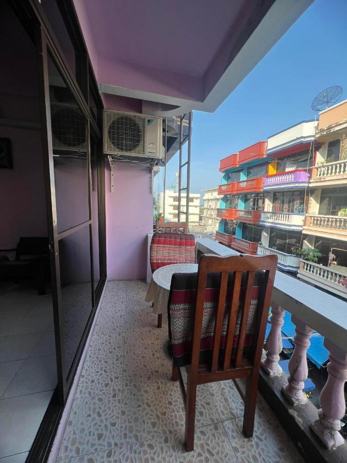 Soetnos Hotel Pantai Jomtien Luaran gambar