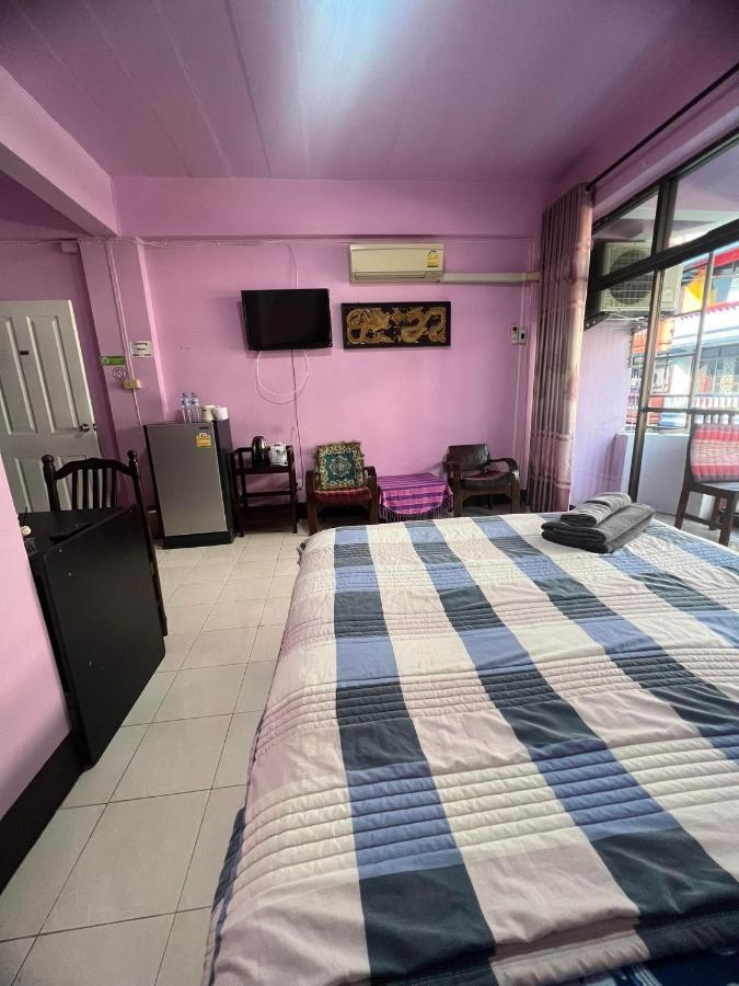 Soetnos Hotel Pantai Jomtien Luaran gambar
