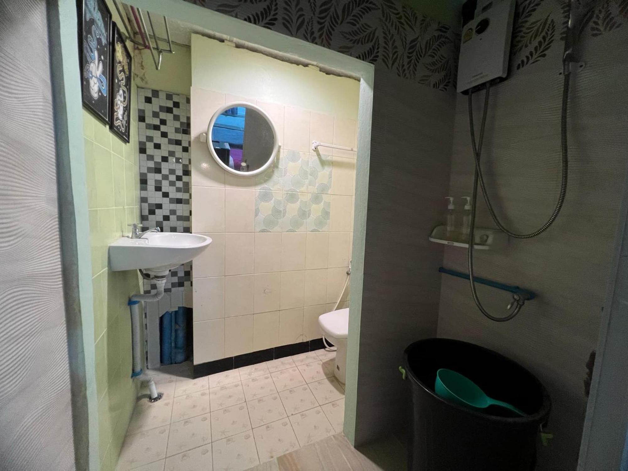 Soetnos Hotel Pantai Jomtien Luaran gambar