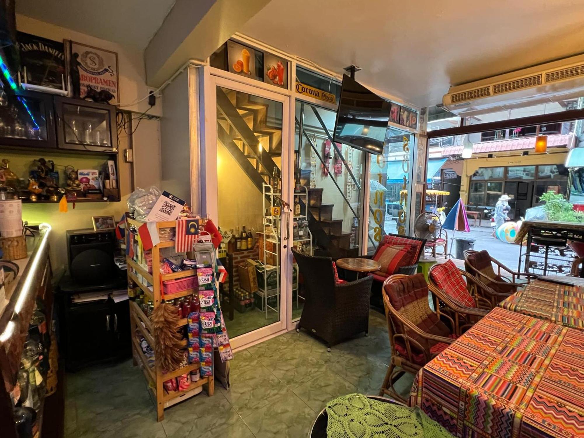 Soetnos Hotel Pantai Jomtien Luaran gambar